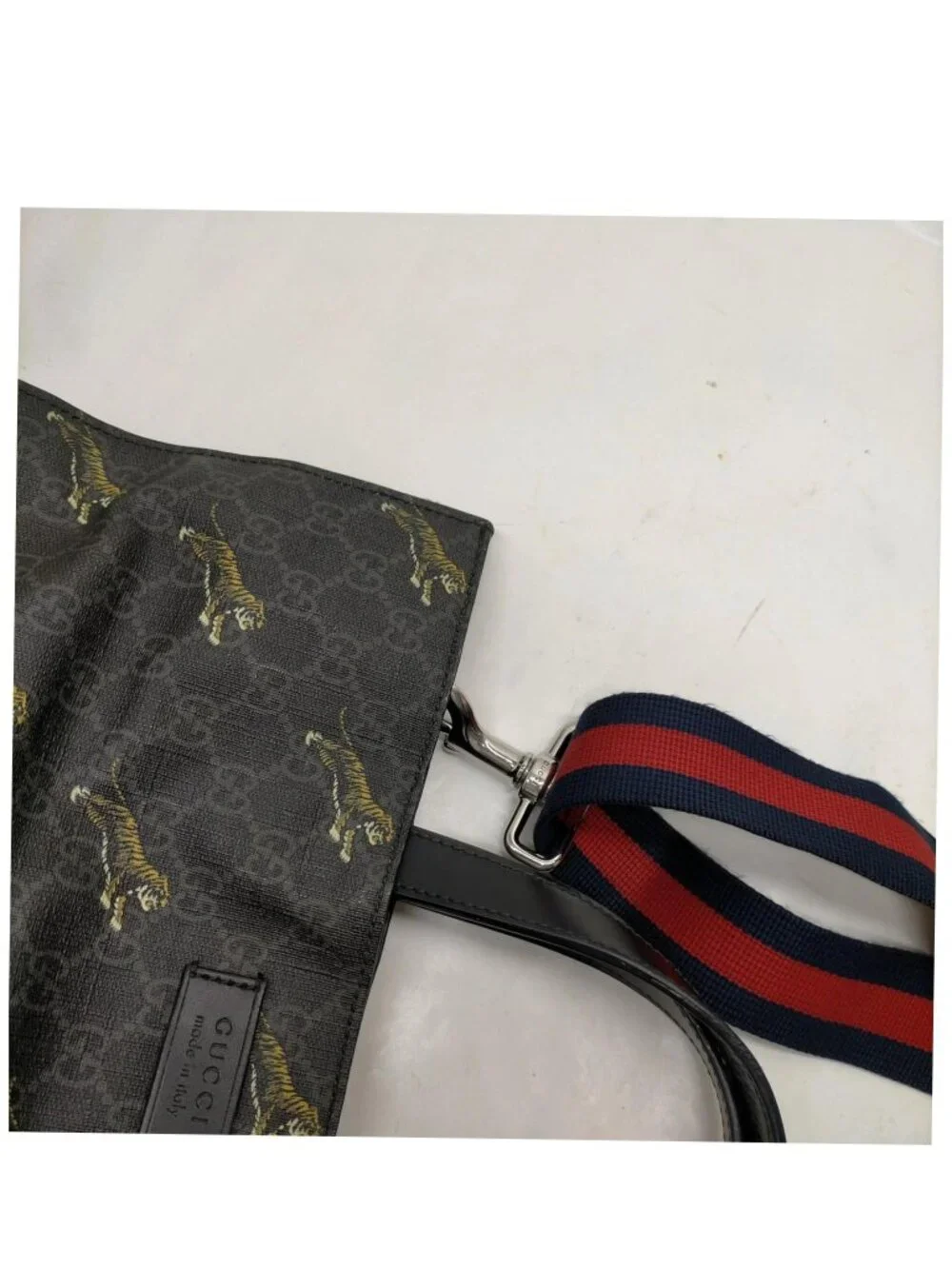 Gucci statement bengal